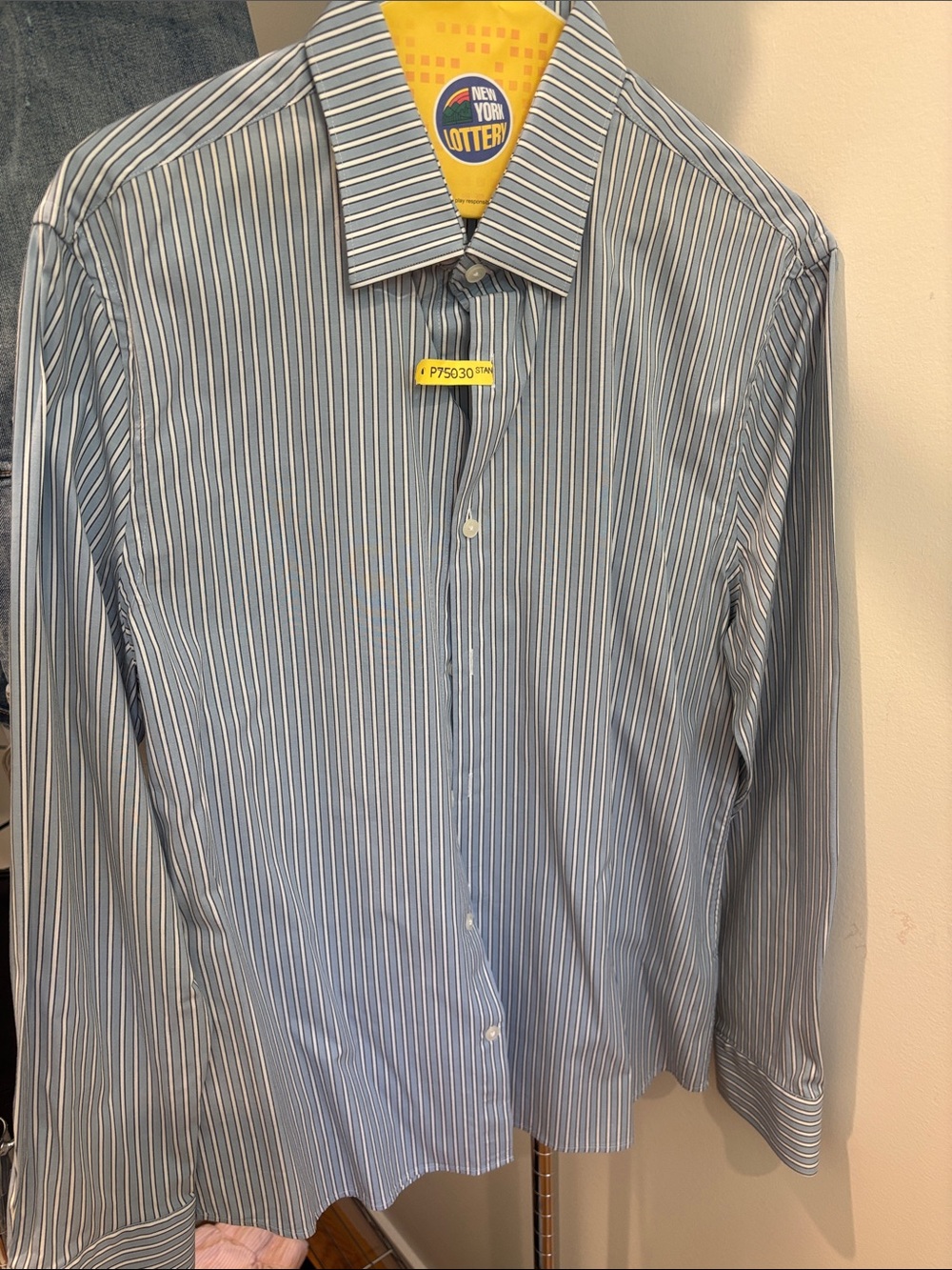 Like new worn once express Dress shirt